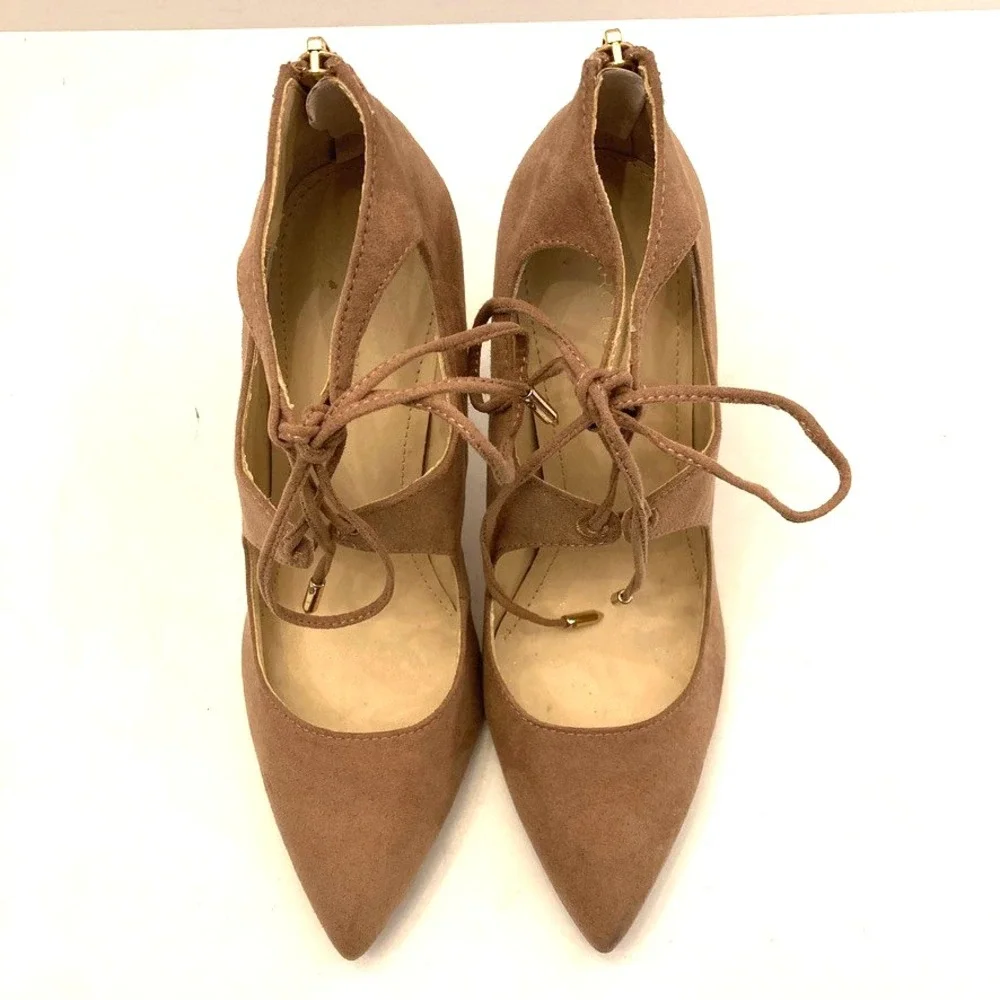 Marc Fisher Neetsa Beige Lace Front Fabric‎ Stiletto Pumps Heels Women's 8.5M